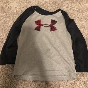 Under armour 2t